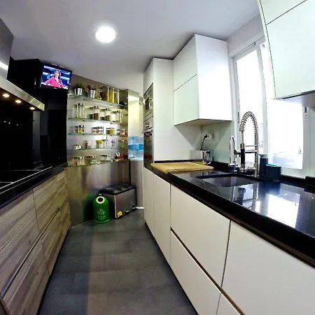 Apartamento Exquisite Pent-house With Panoramic Terrace *