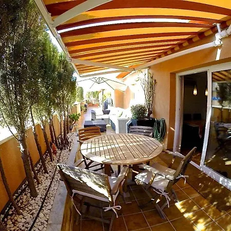 Exquisite Pent-house With Panoramic Terrace *